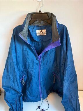 Vintage Eastern Mountain Sports Blue Rain Jacket with Purple Trim